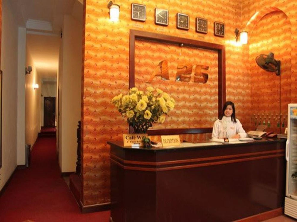 A25 Hotel - 38 Hang Thiec Ханой Екстериор снимка