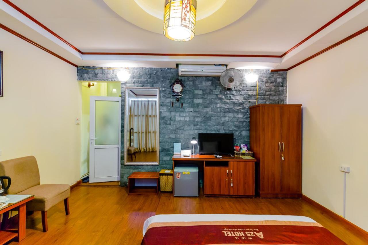 A25 Hotel - 38 Hang Thiec Ханой Екстериор снимка